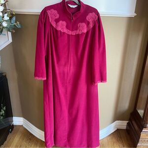 Vanity Fair House Coat Zip Robe with Front Pockets Size Medium Vintage Made USA